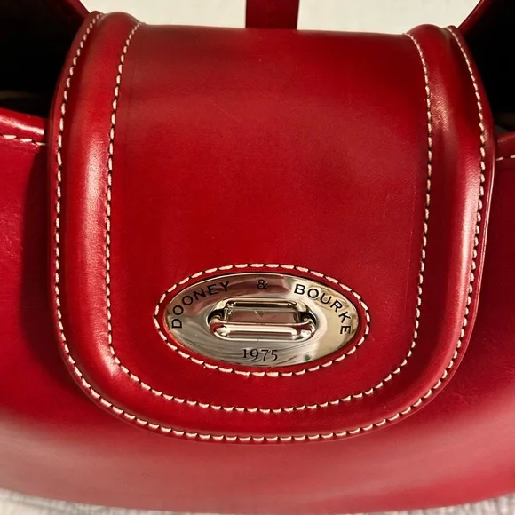 Dooney And Bourke Toscana Florentine leather Shoulder Bag In Red, EUC 🔥 - Picture 2 of 16